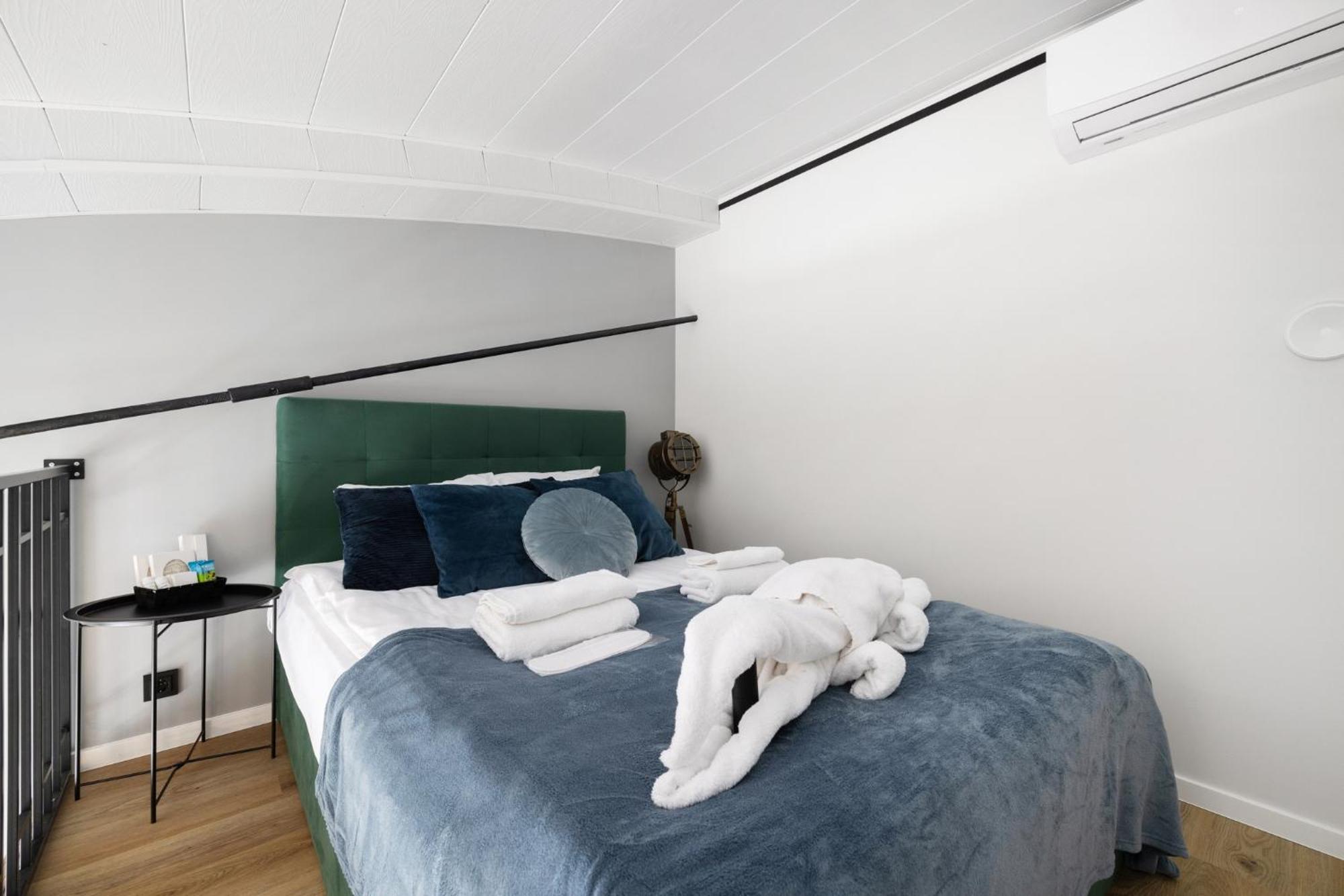 Bright Lofts Near City Center Harbour Tallinn Bagian luar foto