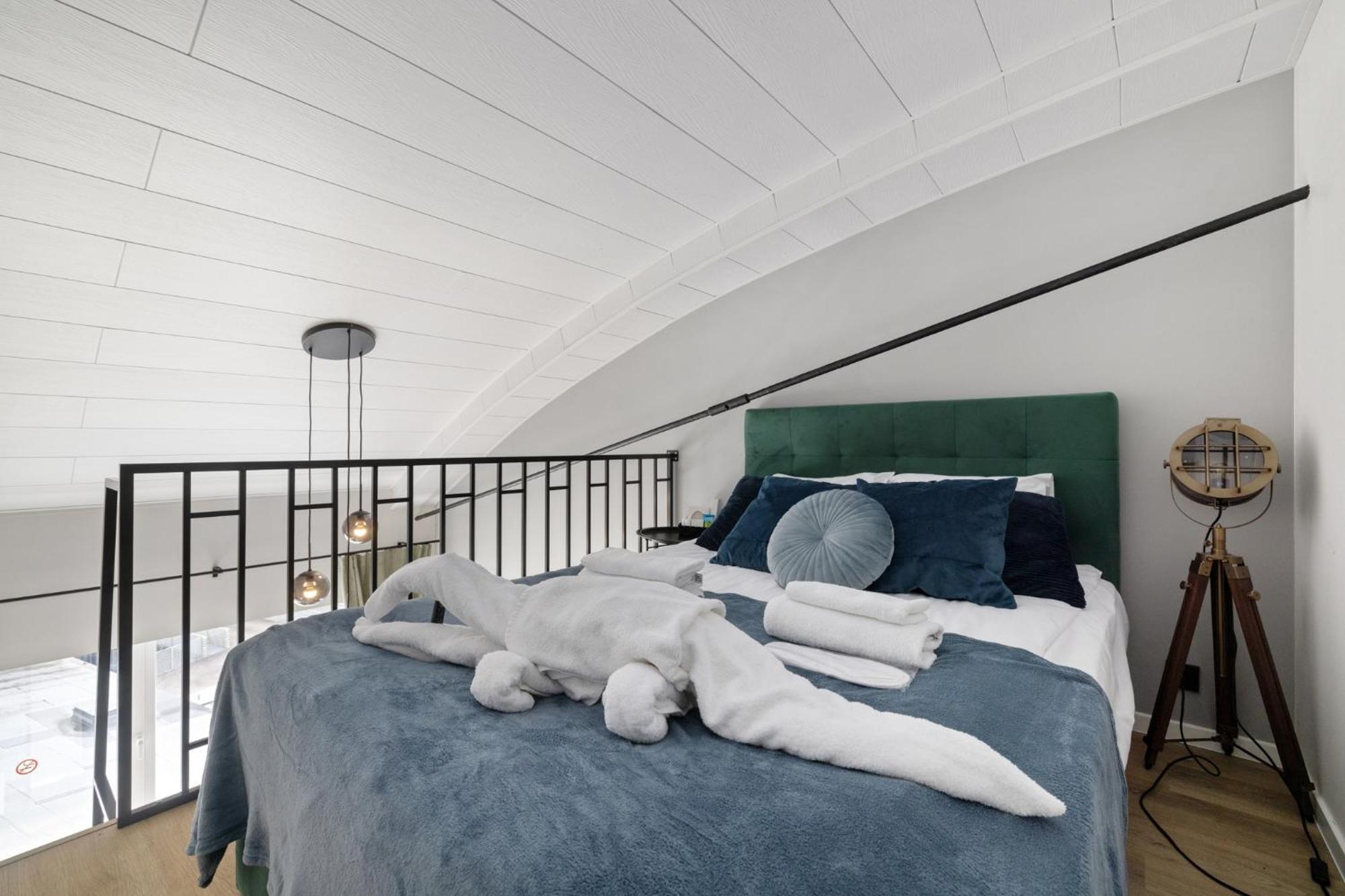 Bright Lofts Near City Center Harbour Tallinn Bagian luar foto