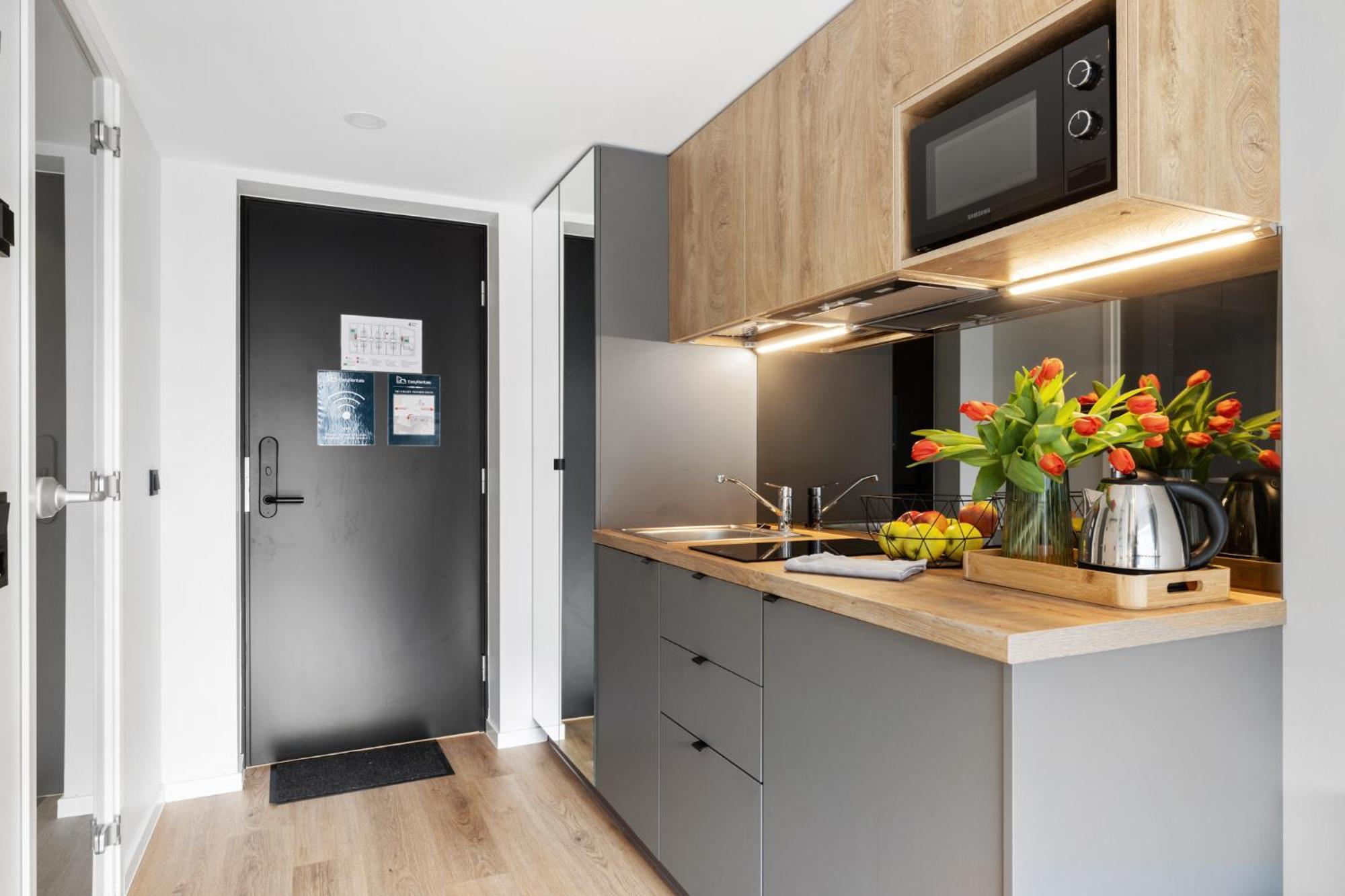 Bright Lofts Near City Center Harbour Tallinn Bagian luar foto